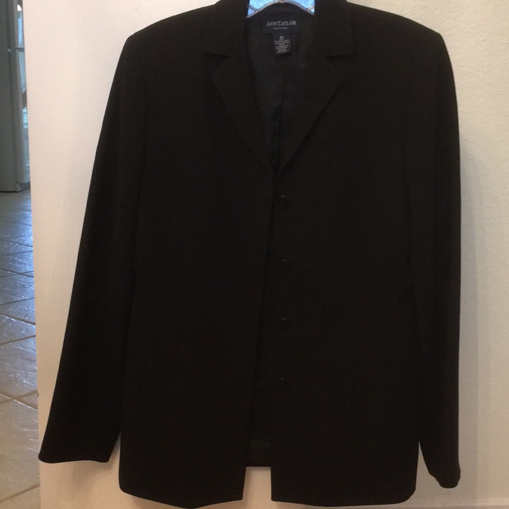 Ann Taylor black skirt suit Sz 8P